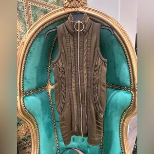 Balmain Olive Knit Vest with Zipper, Size 38, Never worn